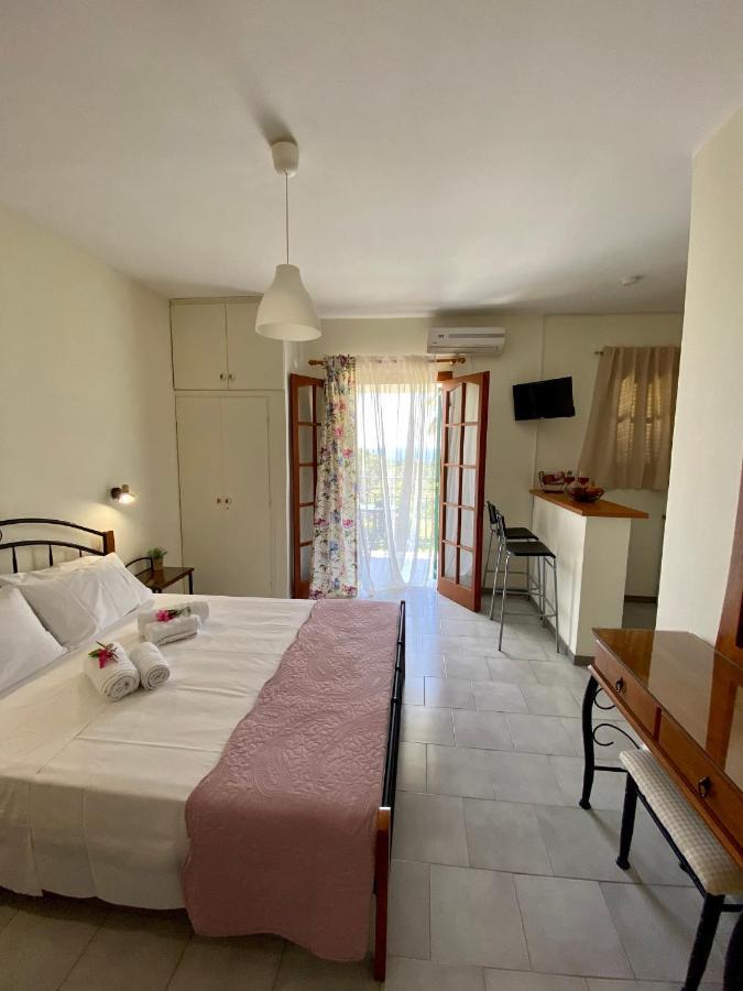 Lemon Tree Apartments A D Argostoli  Eksteriør bilde